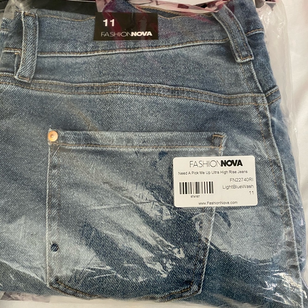Fashion Nova Jeans